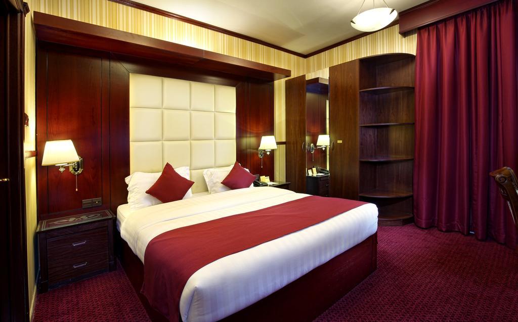 Benta Grand Hotel Llc Dubaï Extérieur photo