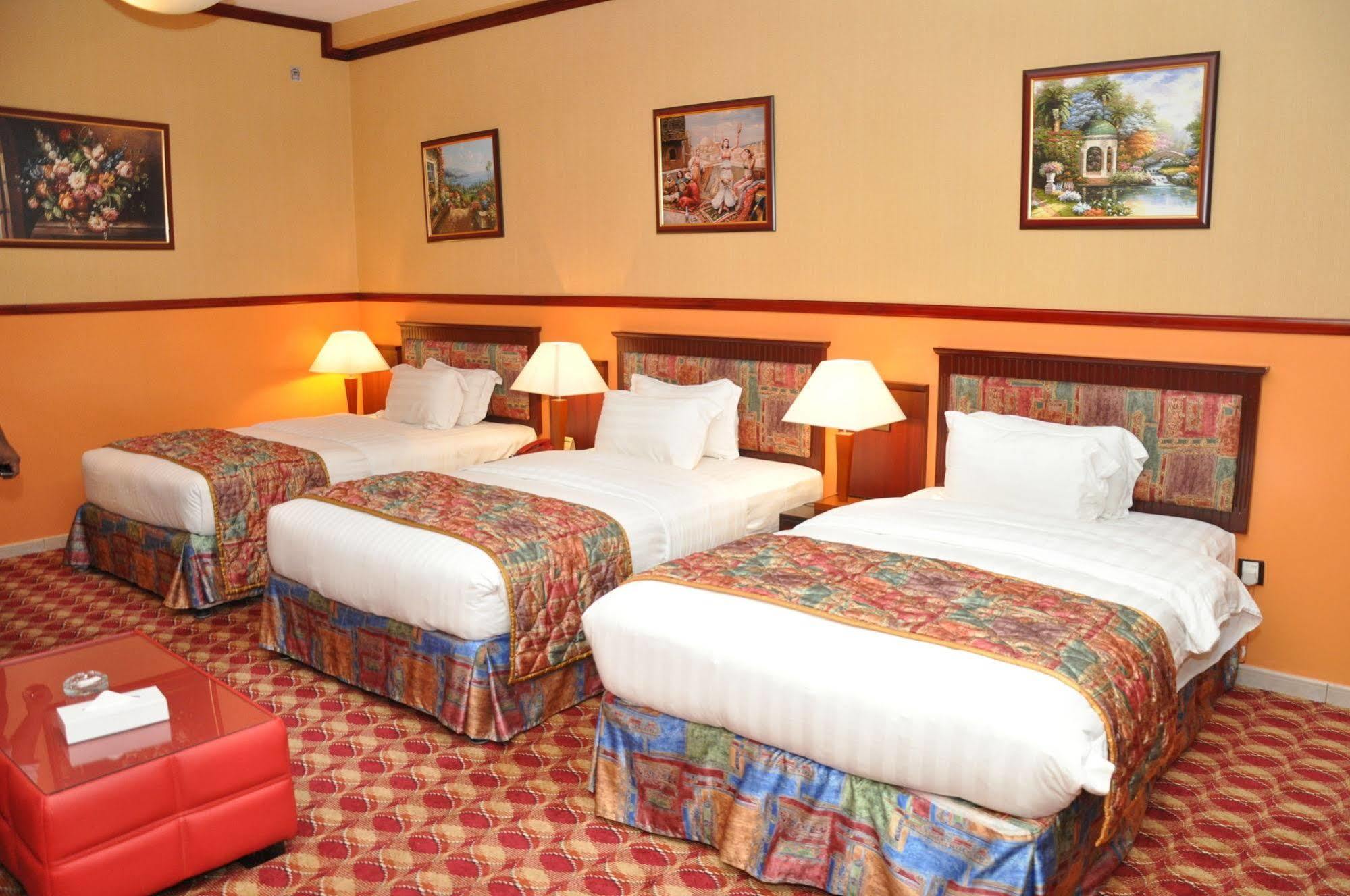 Benta Grand Hotel Llc Dubaï Extérieur photo